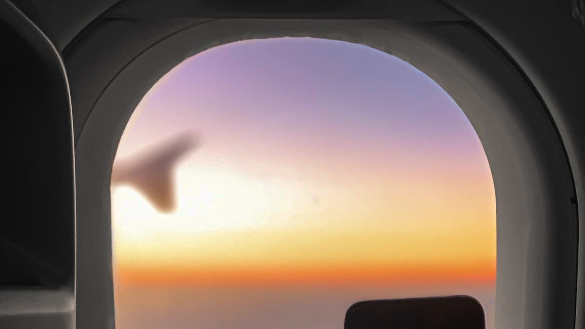 Data Roaming: On or Off With a Travel eSIM?